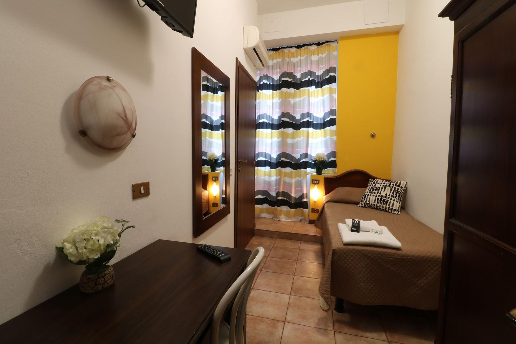 Carlo Goldoni Hotel Milano Eksteriør bilde