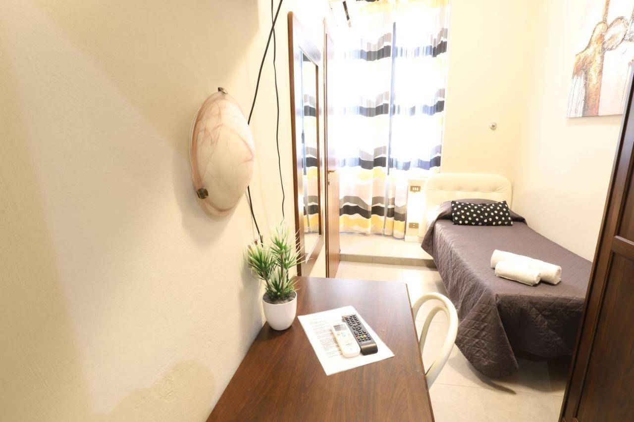 Carlo Goldoni Hotel Milano Eksteriør bilde