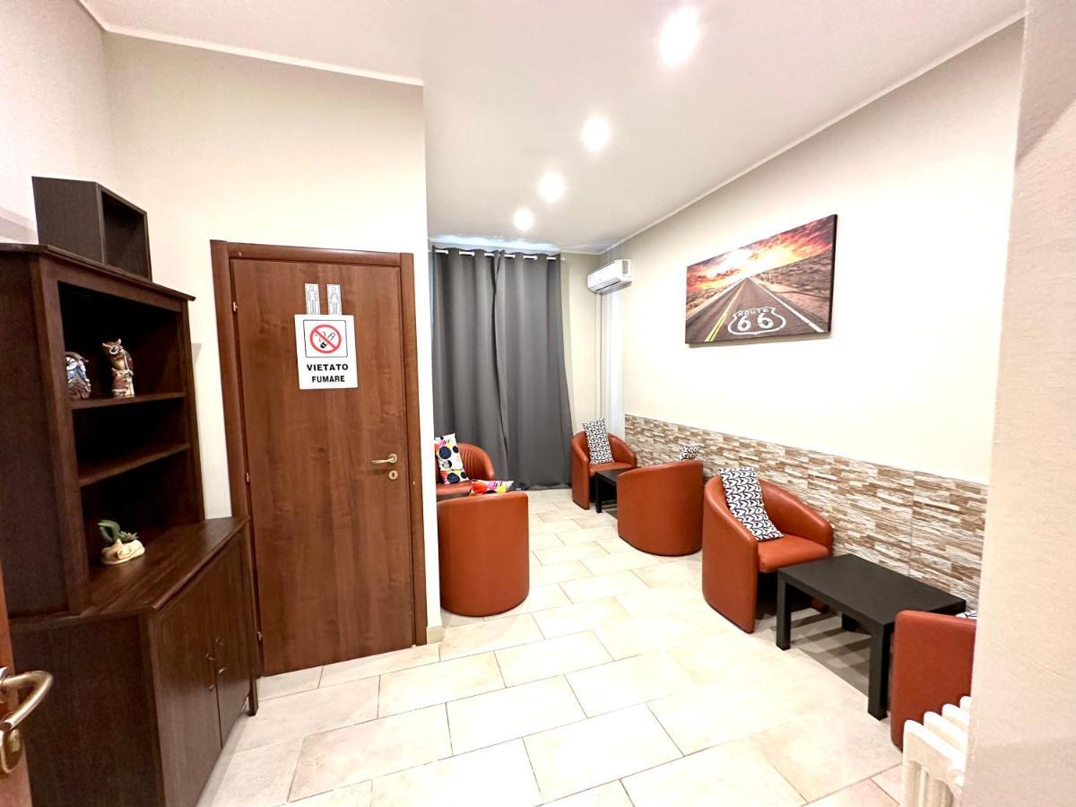 Carlo Goldoni Hotel Milano Eksteriør bilde