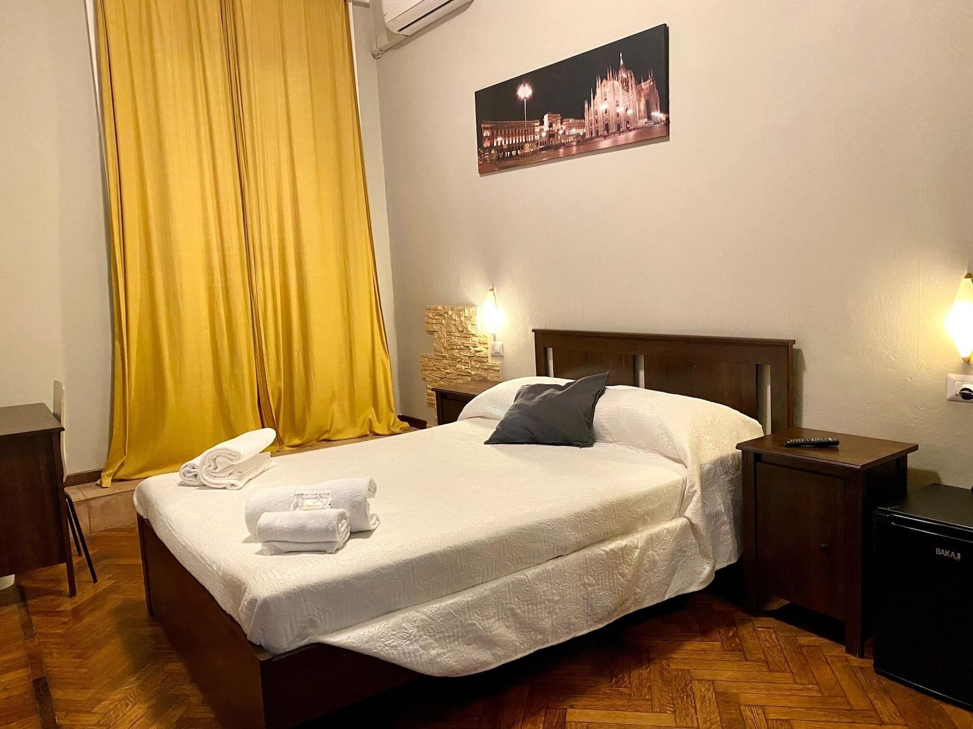 Carlo Goldoni Hotel Milano Eksteriør bilde